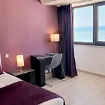 Miramar & Hotel 4*